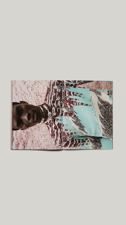 BOTTEGA VENETA RELEASES A FANZINE DEDICATED TO KATE MOSS AS PART OF THE SUMMER 23 BOOK COLLECTION illustration 5