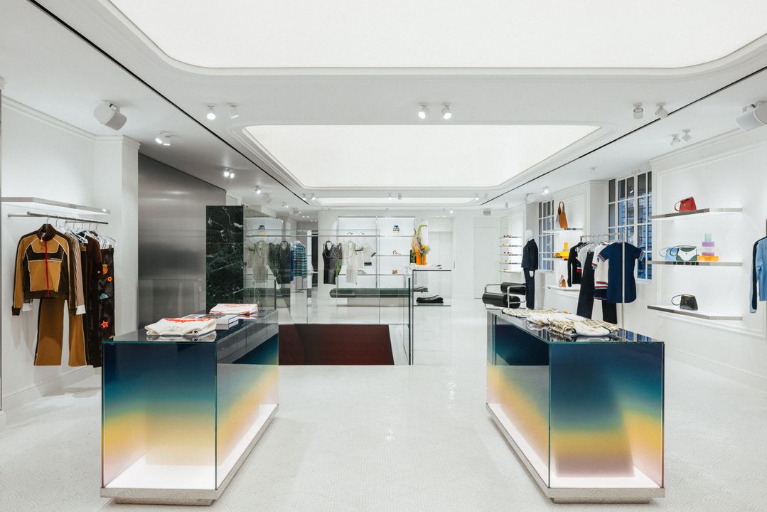 Casablanca Opens Its First Store: A Bold New Flagship On The Iconic Rue Du Faubourg Saint-Honoré In Paris illustration 10