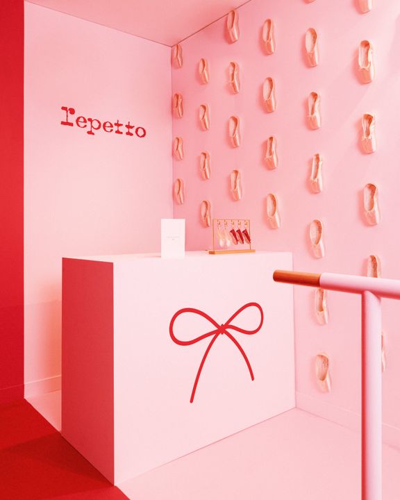 Repetto Unveils Its Pop-Up For Fashion Week: From Dance to The City illustration 3