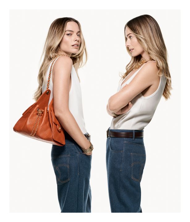 The Chanel 25 Handbag Campaign illustration 6