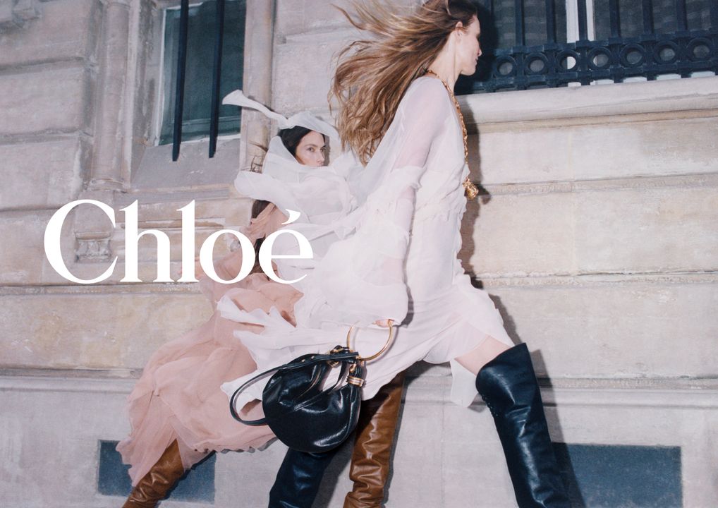 Chloé unveils the Fall 2024 campaign illustration 1