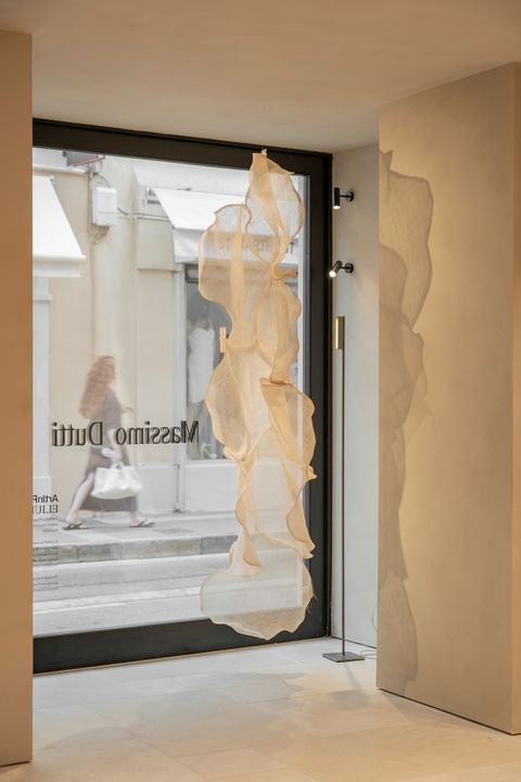 Massimo Dutti Creates The Ultimate Pop-Up Experience At The Heart Of The French Riviera illustration 7