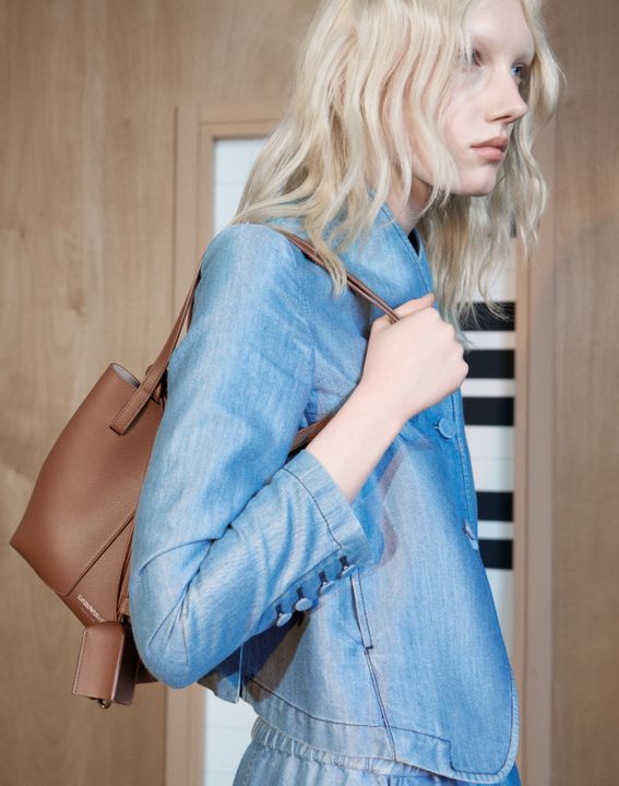 Emporio Armani Presents The New '1981' Bag Line illustration 4