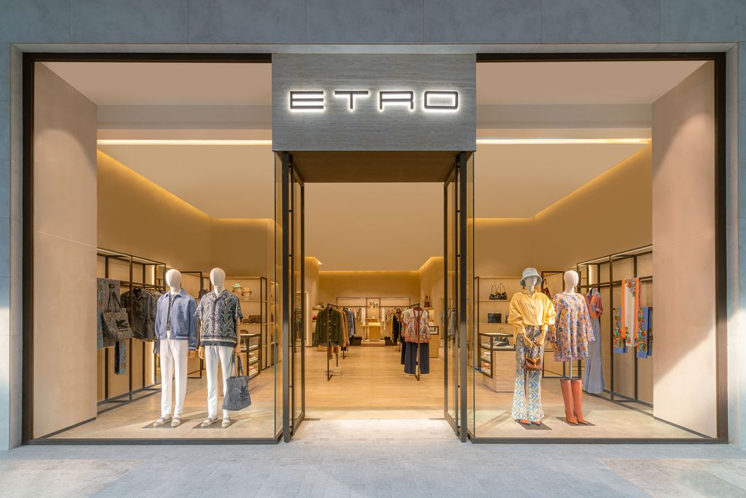 Etro opens a new boutique at the Marassi Galleria Mall, Bahrain illustration 1