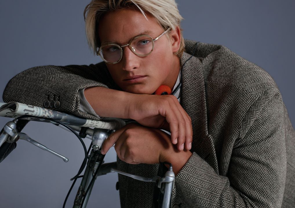 Giorgo Armani Presents The Second Chapter Of The Armani/Archivo Project illustration 6