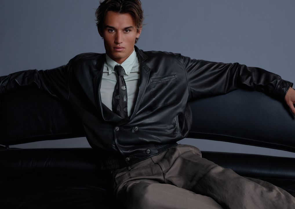 Giorgo Armani Presents The Second Chapter Of The Armani/Archivo Project illustration 7