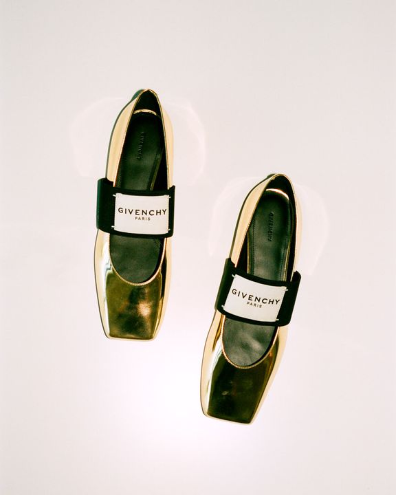 Givenchy Launches The Sliced Square Ballerina illustration 5