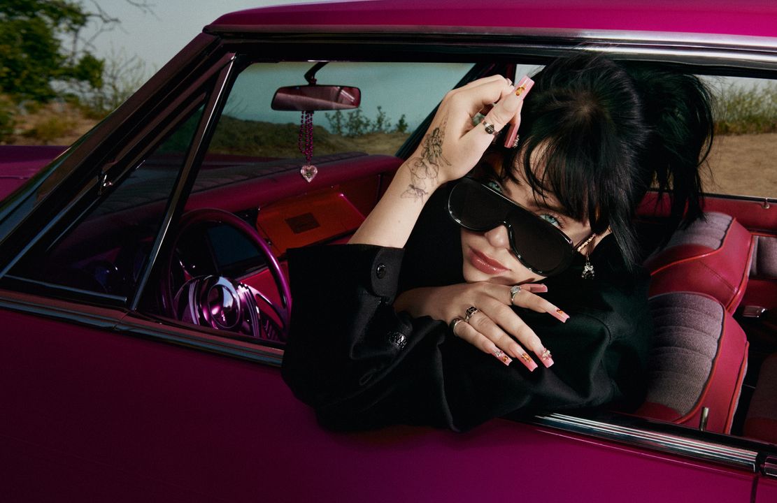 BILLIE EILISH DEBUTS AS THE FACE OF THE NEW GUCCI EYEWEAR CAMPAIGN illustration 3
