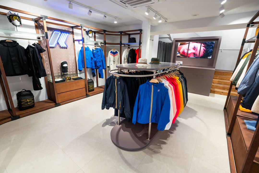 K-Way® opens its very first ski resort store in Chamonix,  strengthening its global presence illustration 4