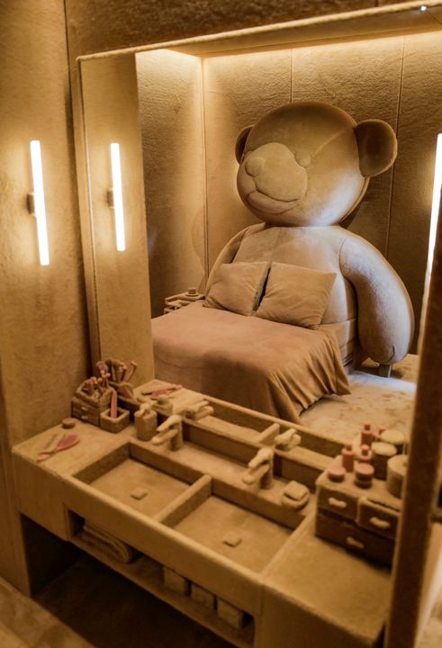 Max Mara opens its Fluffy Residence in London illustration 1