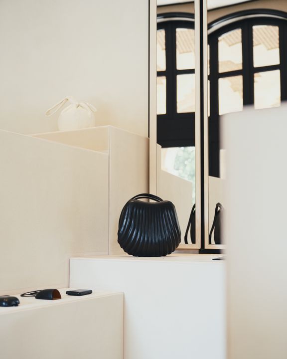 LEMAIRE IN PLACE DES VOSGES illustration 3