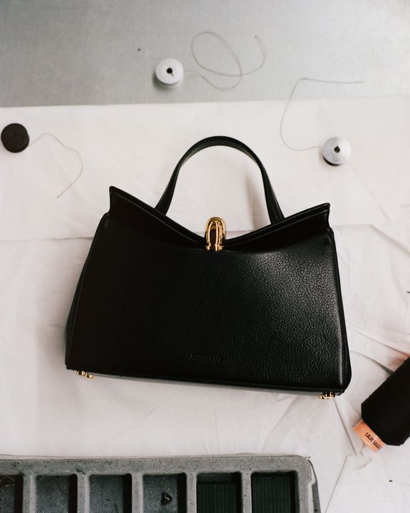 Jacquemus "Le Valérie" illustration 5