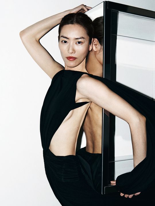 Balenciaga Winter 2026 Collection Campaign illustration 10