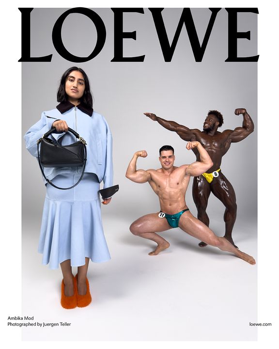 Loewe Launches SS25 Precollection Campaign By Juergen Teller illustration 1