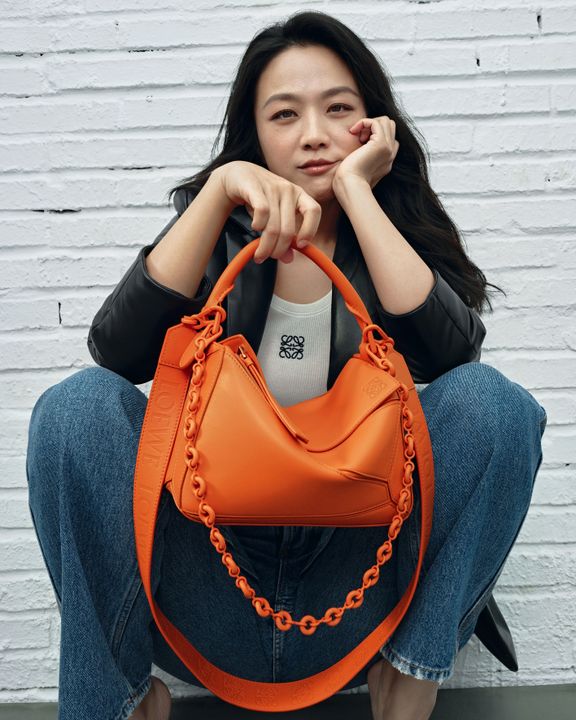 LOEWE ANNOUNCING NEW GLOBAL BRAND AMBASSADORS TANG WEI AND NMIXX illustration 2