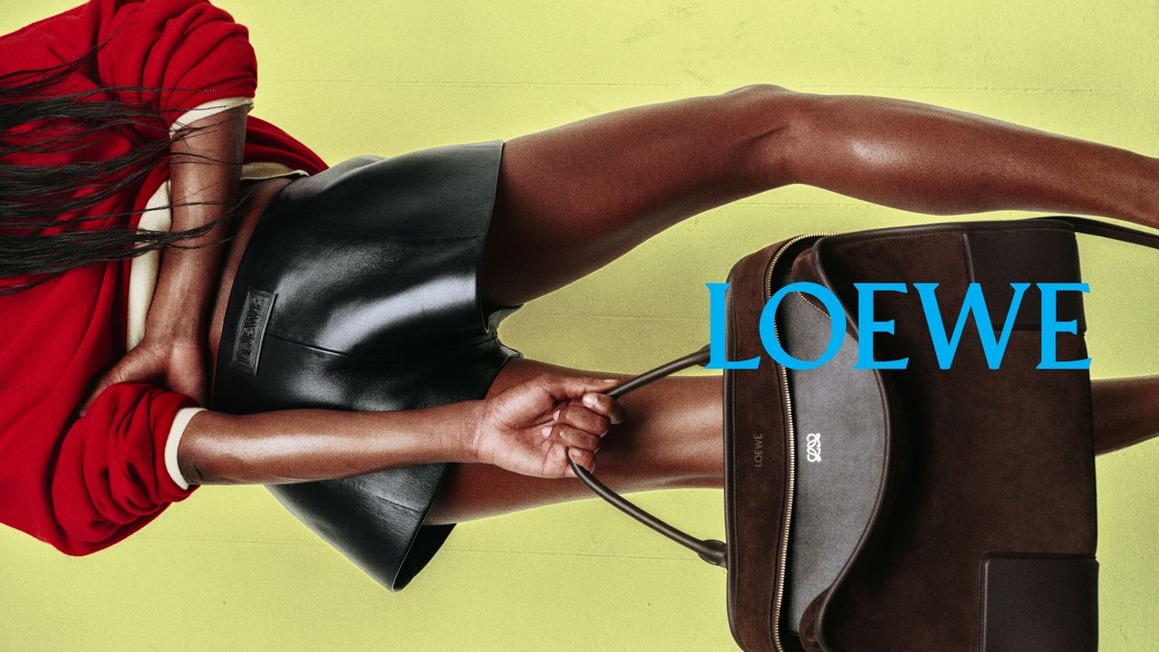 Loewe Introduces Amazona 180 illustration 9