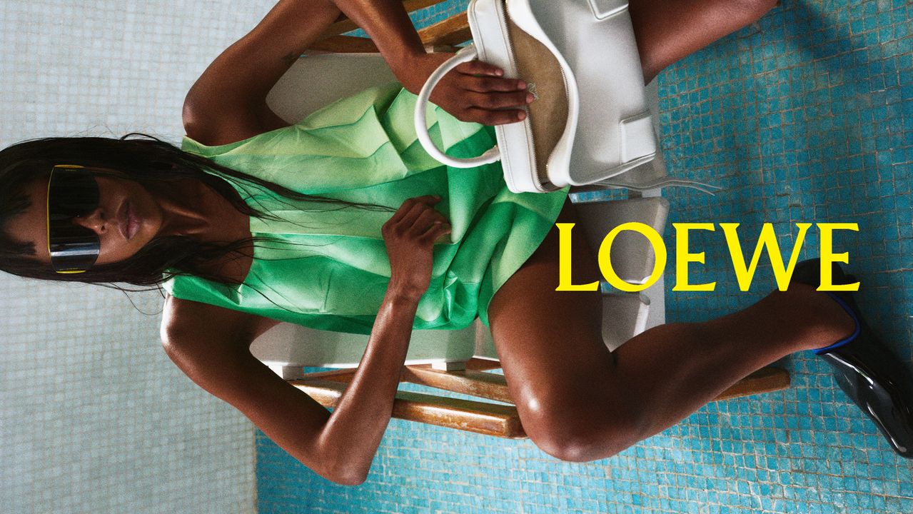 Loewe Introduces Amazona 180 illustration 8