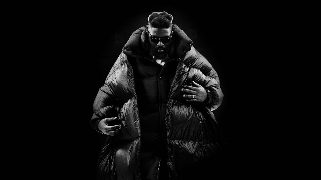 Moncler Presents Tobe Nwigwe Live At Rockefeller Center illustration 2