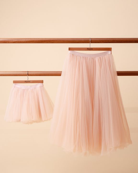 Repetto Celebrates The Mother-child Bond With A Tender, Heartfelt Capsule Collection illustration 3