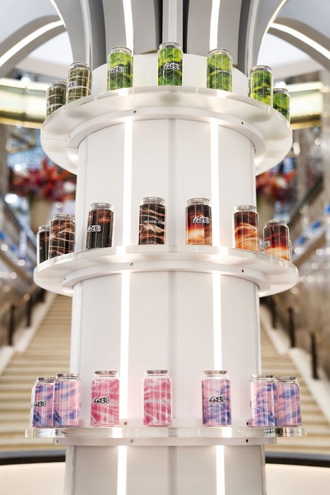Michael Kors Unveils Immersive Pop Up At Galeries Lafayette In Paris illustration 4
