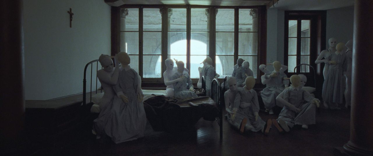 Miu Miu Women's Tales - Discipline illustration 3