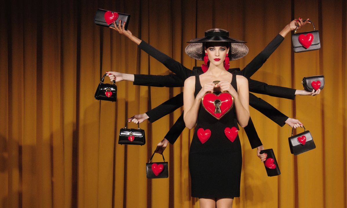 MOSCHINO SPRING/SUMMER 2023 - ADVERTISING CAMPAIGN illustration 2