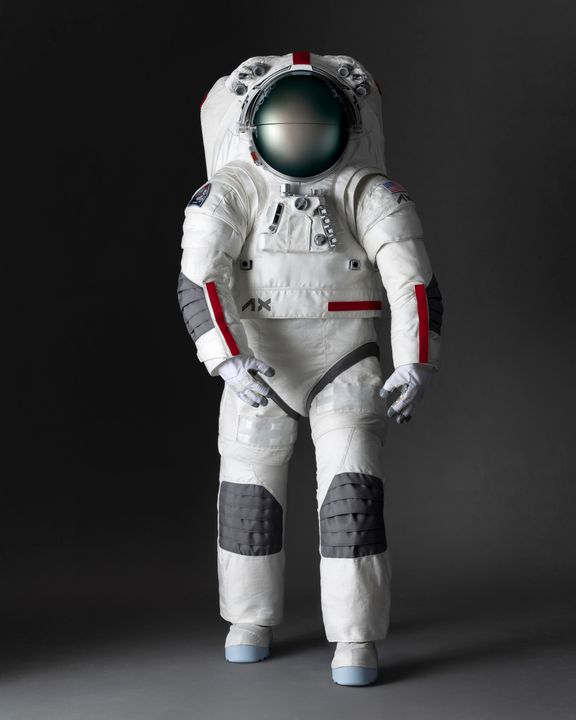 Axiom Space, Prada Unveil Spacesuit Design For Moon Return illustration 1