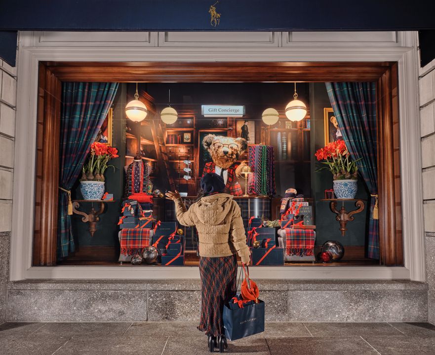 Ralph Lauren Unveils Charming Interactive Holiday Windows In New York, London, Tokyo and  Chicago illustration 5