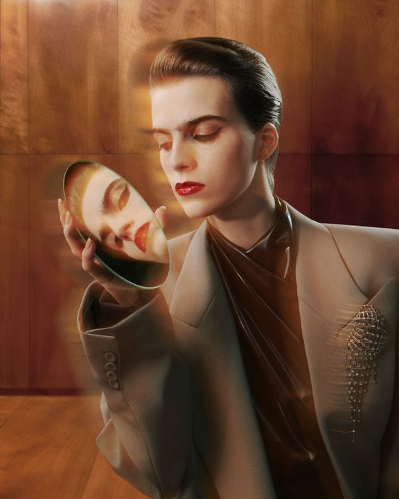 Mugler's First Expression By Miguel Castro Freitas illustration 1