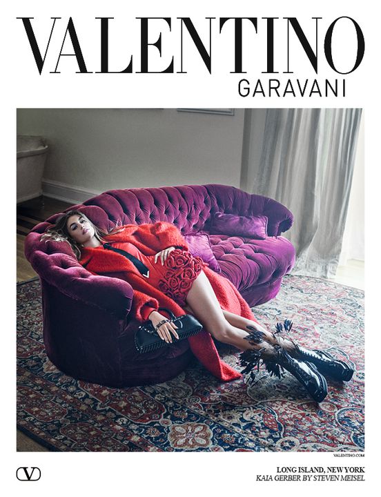 VALENTINO BLACK TIE ADVERTISING CAMPAIGN illustration 3