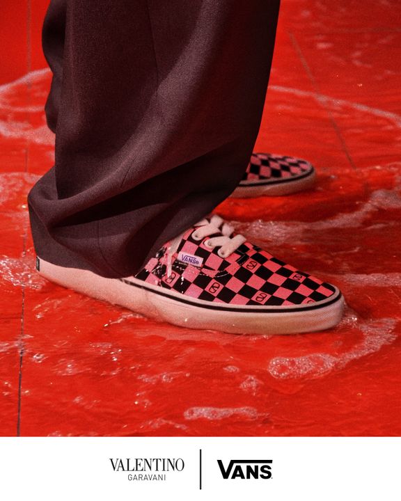 Valentino Garavani And Vans Exclusive Collaboration illustration 4