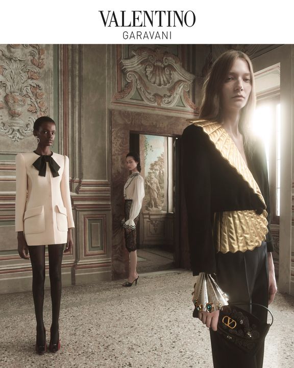 Valentino Fireflies Advertising Campaign illustration 8