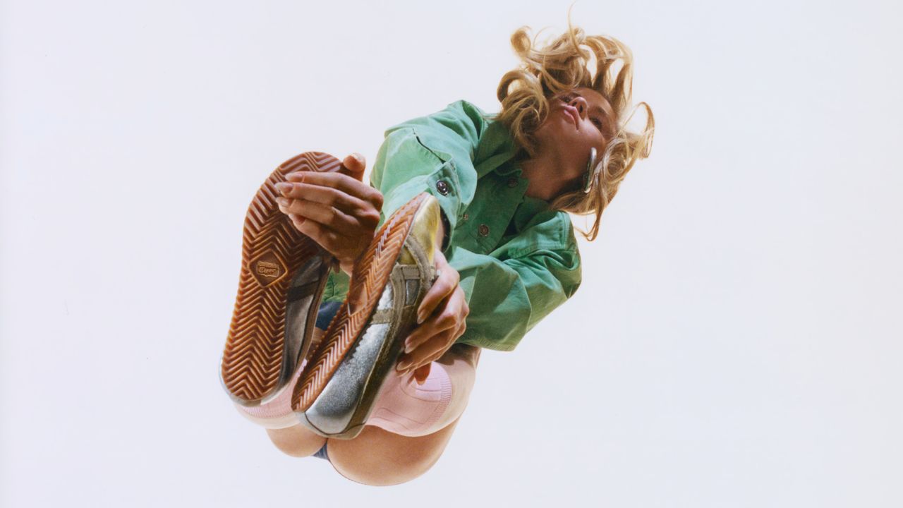 Onitsuka Tiger x Versace Spring Summer 2026 Campaign illustration 4