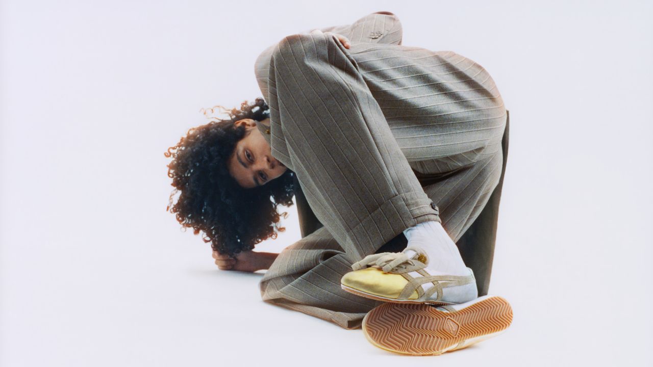 Onitsuka Tiger x Versace Spring Summer 2026 Campaign illustration 5