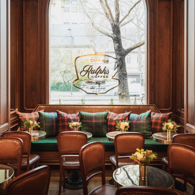 RALPH’S COFFEE OPENS FIRST LOCATION IN PARIS