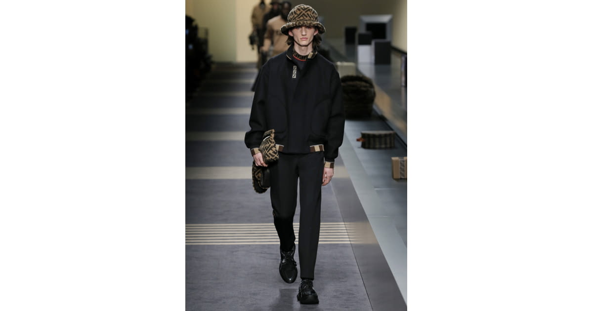 Louis Vuitton F/W 18 menswear #5 - Tagwalk: The Fashion Search Engine