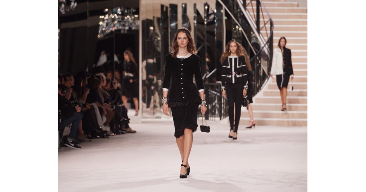 Chanel Métiers d'Art PF19 womenswear #2 - Tagwalk: The Fashion Search Engine