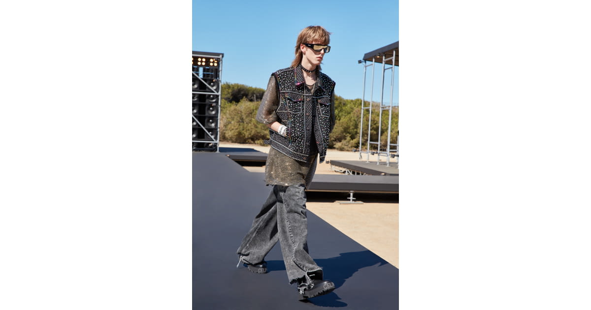 Louis Vuitton FW22 menswear #16 - Tagwalk : Le Moteur de Recherche