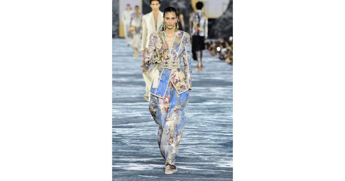 Balmain SS23 womenswear #25 - Tagwalk: The Fashion Search Engine