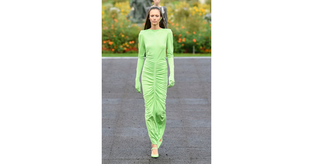 Givenchy SS23 womenswear #4 - Tagwalk: The Fashion Search Engine
