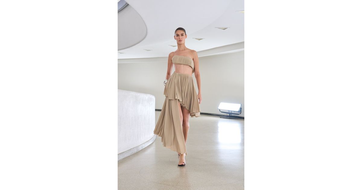 Alaïa SS25 womenswear #15 - Tagwalk: The Fashion Search Engine