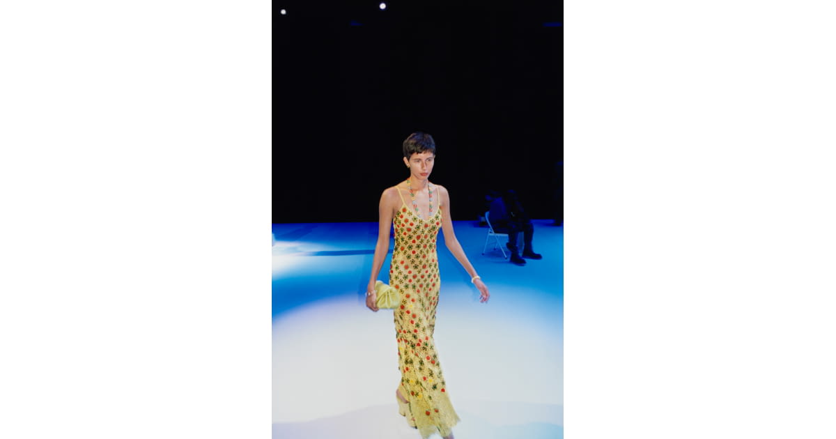 ワンピース BOTTEGA VENETA SS21 CHEMISIER DRESS (647409_VKIX09000) Bottega Veneta SS21 womenswear #45 - Tagwalk: The Fashion