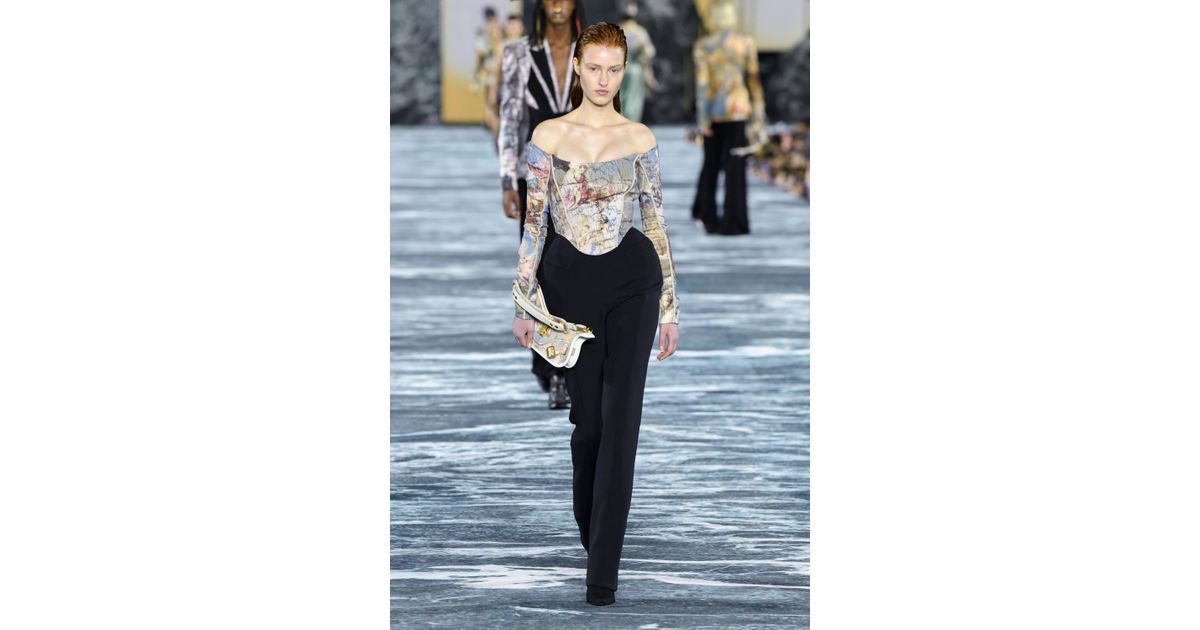 Balmain SS23 womenswear #19 - Tagwalk: The Fashion Search Engine
