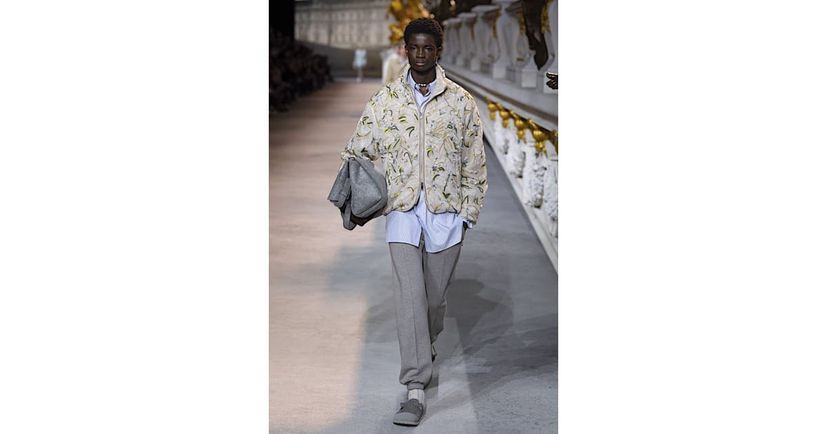 Louis Vuitton FW22 menswear #22 - Tagwalk: The Fashion Search Engine