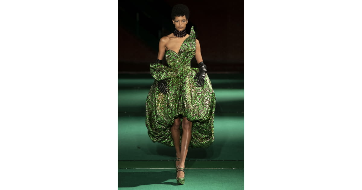 Halpern FW22 womenswear #35 - Tagwalk: The Fashion Search Engine