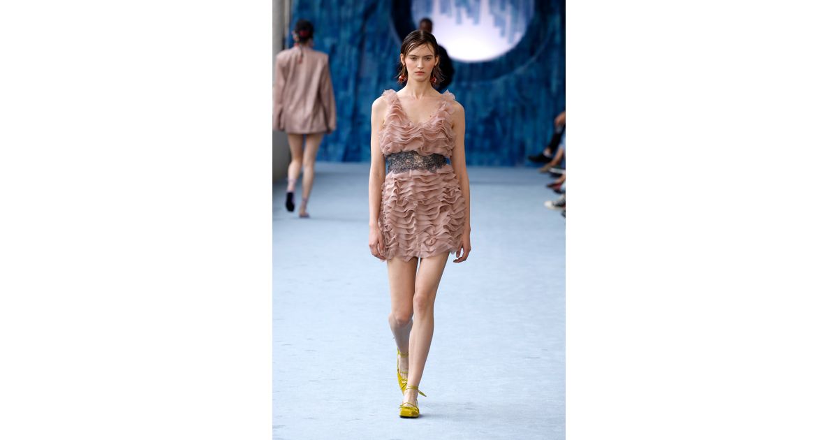 Hui Spring-Summer 2025 womenswear #18 - Tagwalk: The Fashion Search Engine