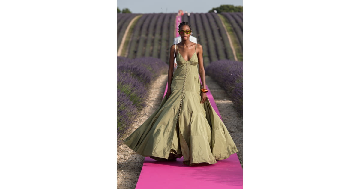Jacquemus SS20 womenswear #41 - Tagwalk: The Fashion Search Engine