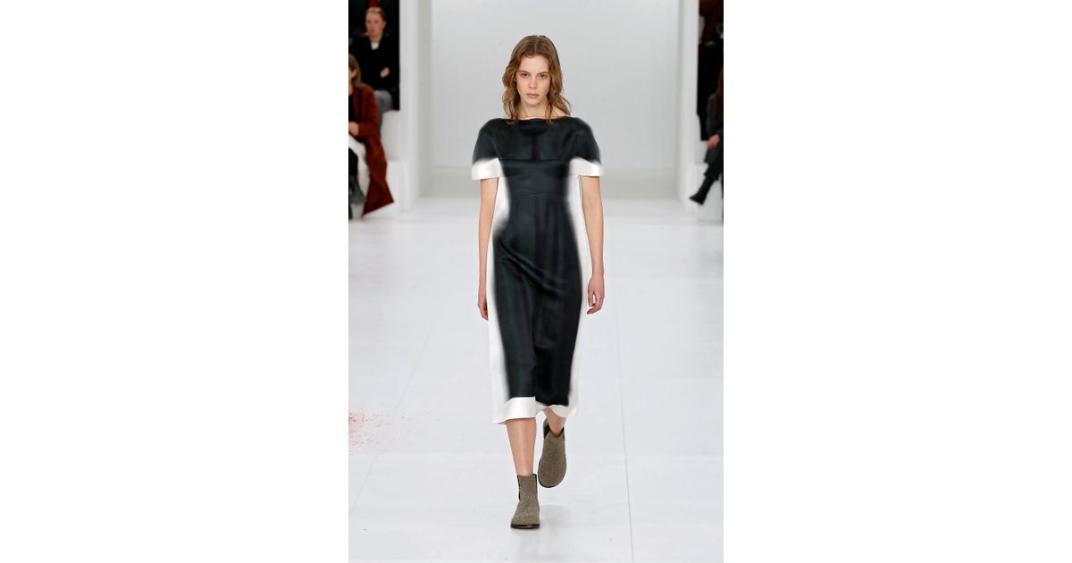 Loewe FW23 womenswear #2 - Tagwalk: The Fashion Search Engine