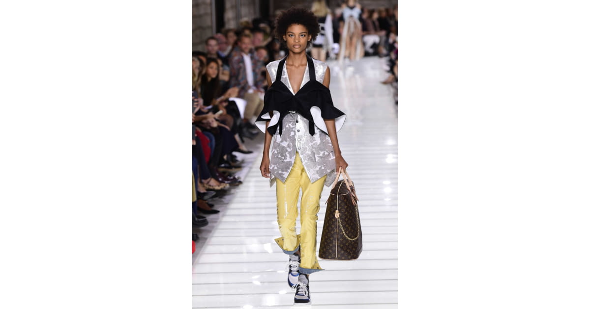 Louis Vuitton S/S 18 womenswear #27 - Tagwalk: The Fashion Search Engine