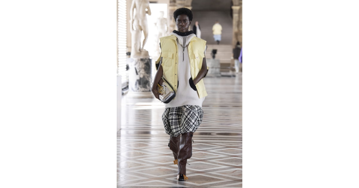 Louis Vuitton FW21 womenswear #14 - Tagwalk: The Fashion Search Engine